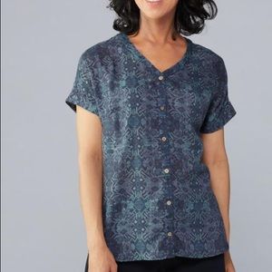 NWOT Kuhl vianne blue short sleeve top